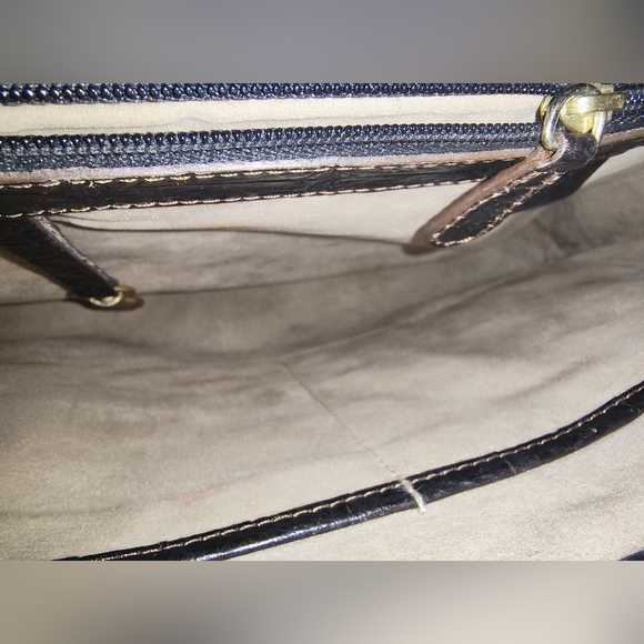 Brahmin Honor Collection Sleek Black Croc Embossed Shoulder Bag - Picture 15 of 16